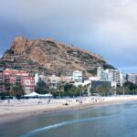 Aeroporto de Alicante: como chegar ao centro de trem, ônibus e táxi