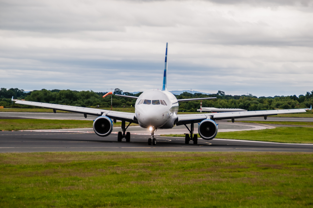 Aeroporto de Manchester: como chegar ao centro de trem, ônibus e táxi