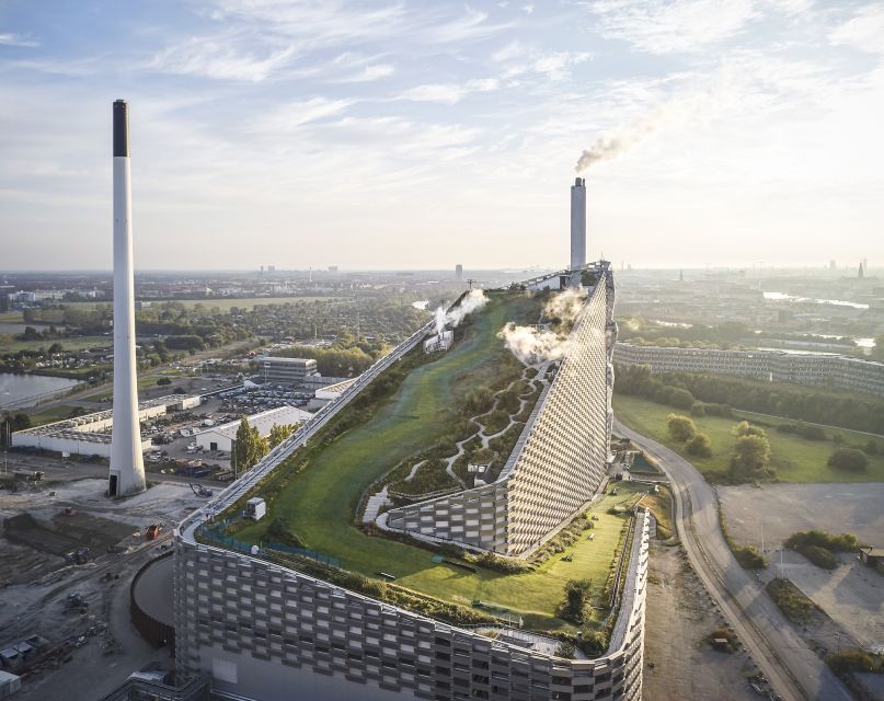 área de esqui copenhill em copenhague