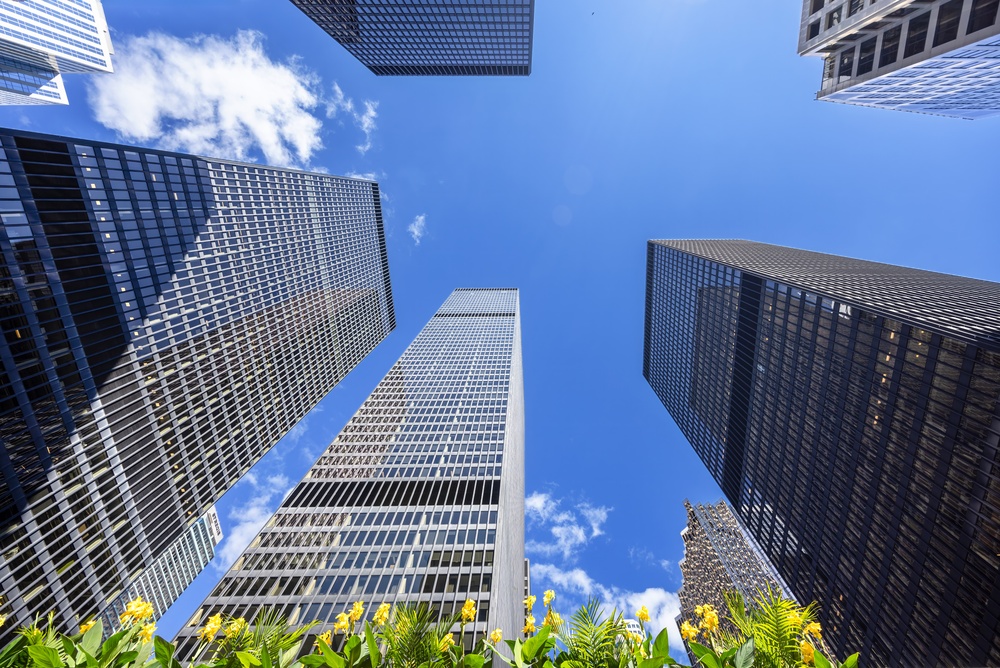 Arranha-céus no Financial District de Toronto, perto da esquina da Yonge com a King