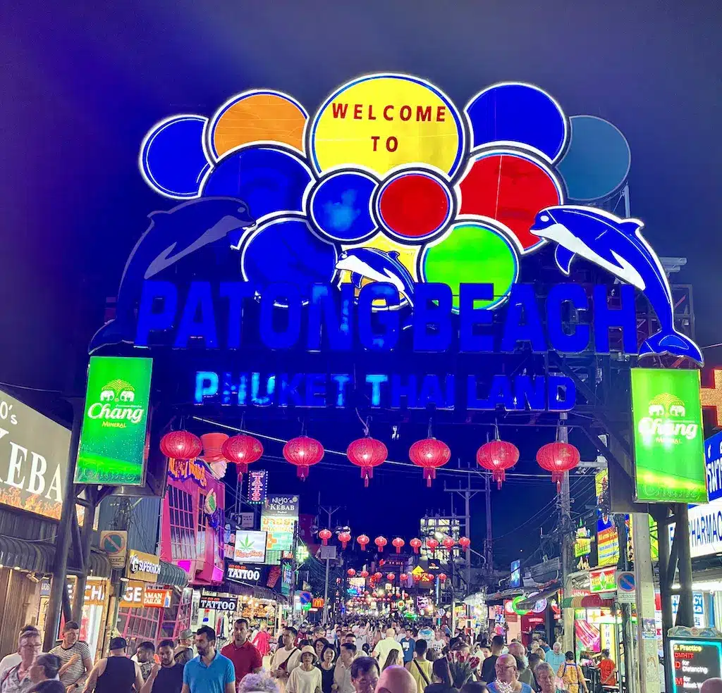 Bangla Road em Patong