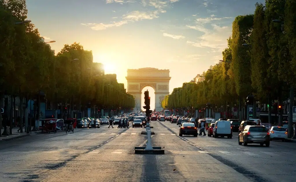 champs-elysees-paris