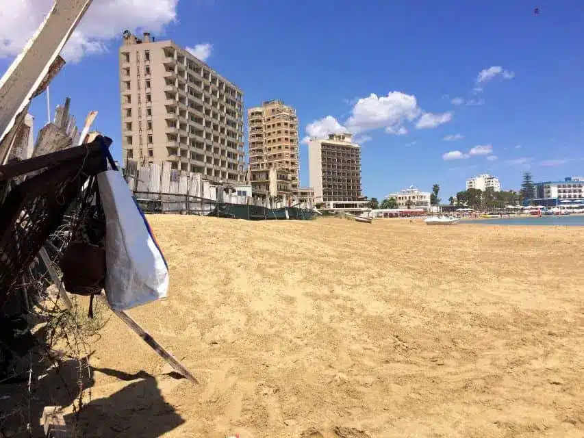Cidade fantasma de Famagusta em Chipre, um lugar imperdível