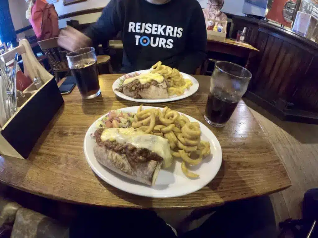 Comida de pub em Fort William