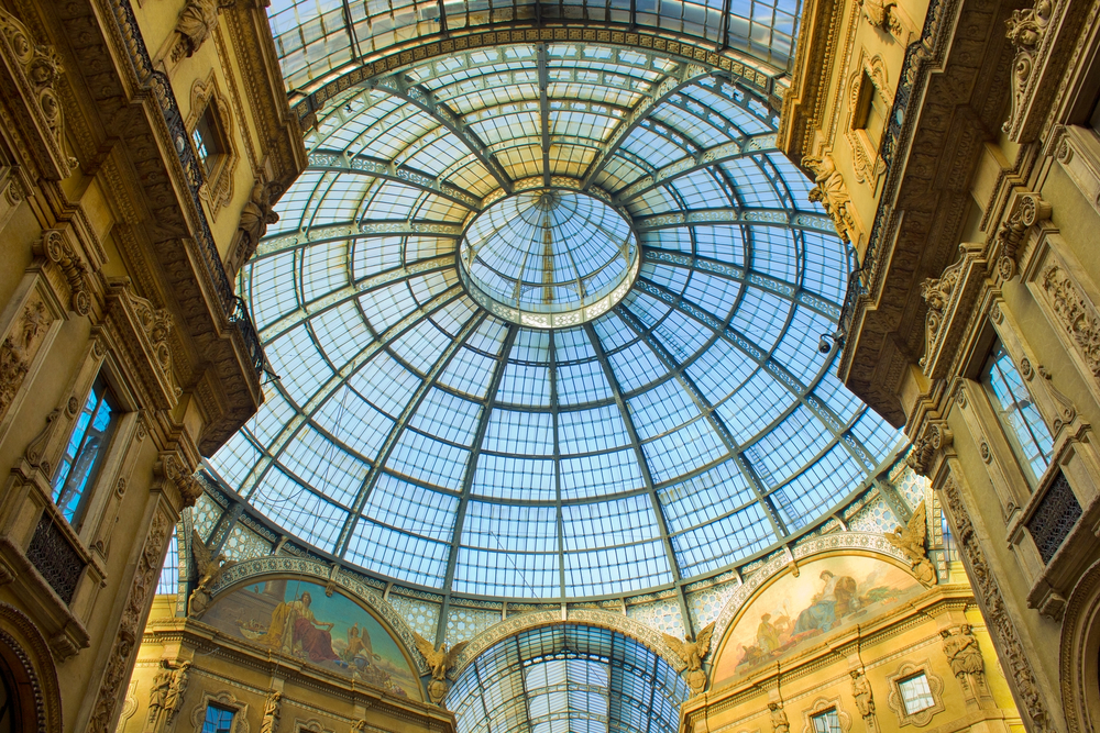 Cúpula de vidro da Galleria Vittorio Emanuele II em Milão