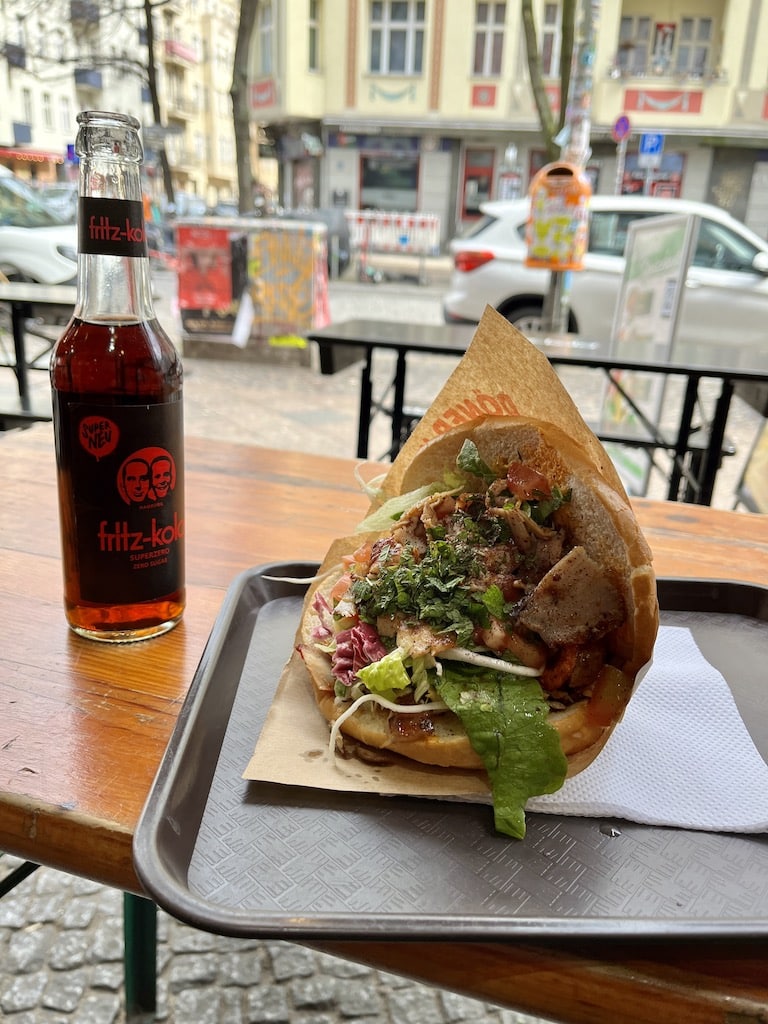 Döner kebab em Berlim