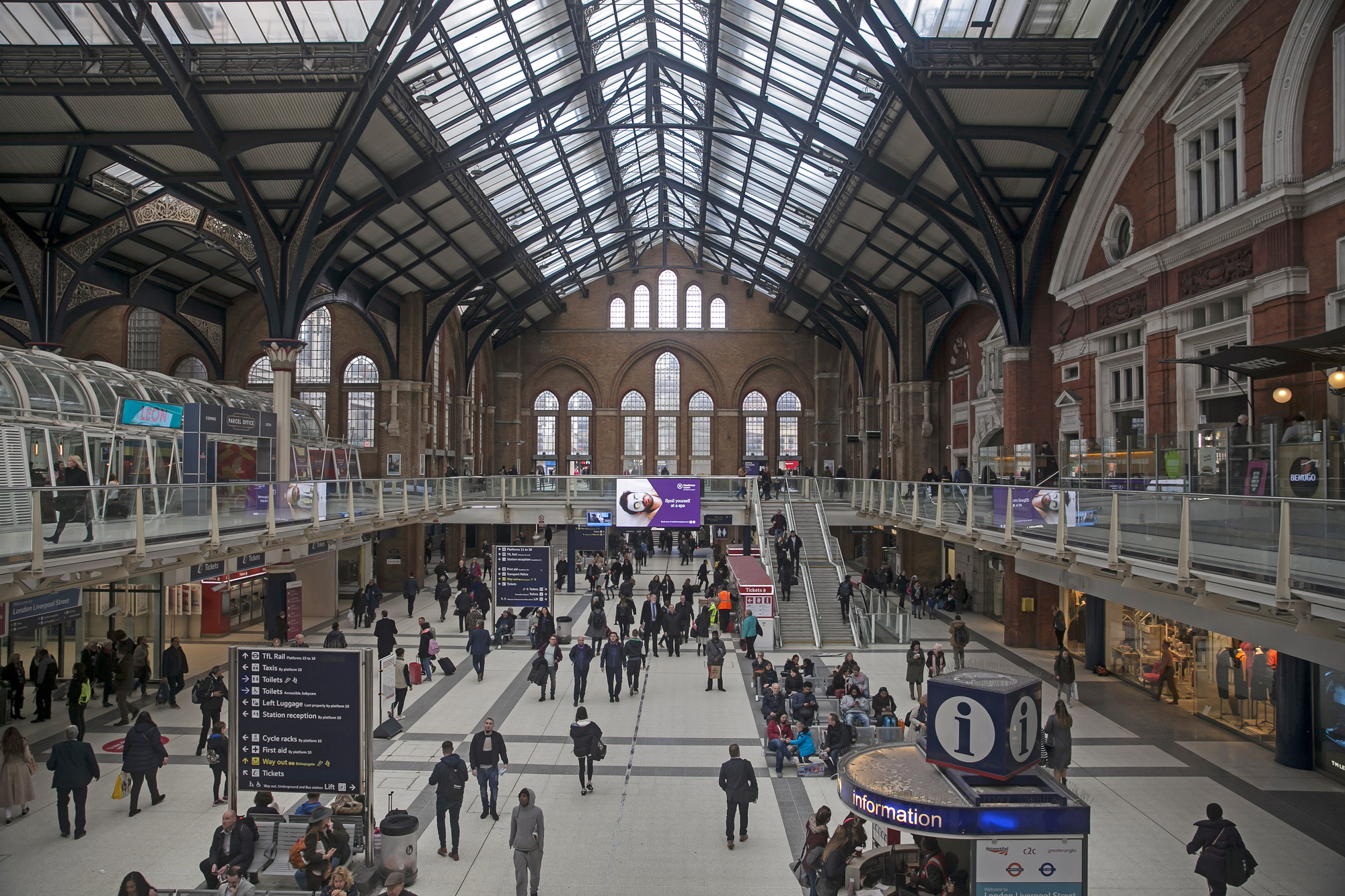 A estação Liverpool Street, em Londres
