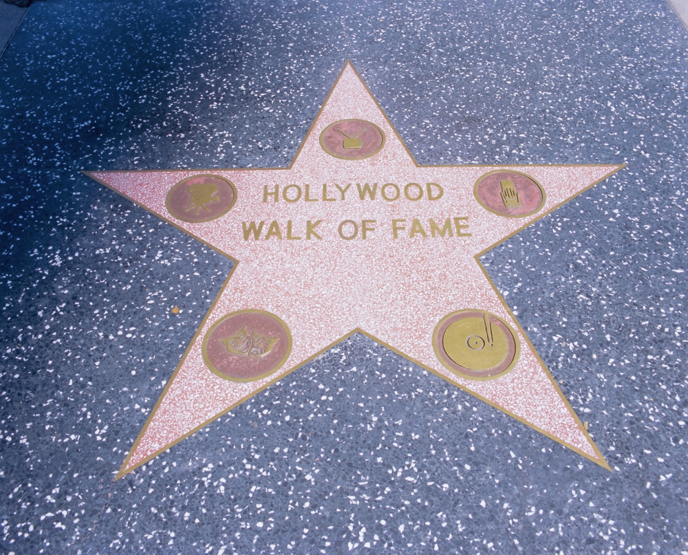 Estrelas na Calçada da Fama no Hollywood Boulevard, em Los Angeles