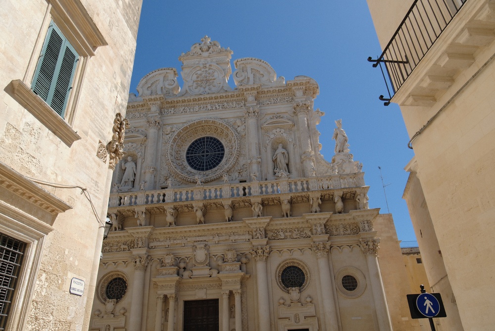 A fachada barroca da Basílica de Santa Croce, em Lecce