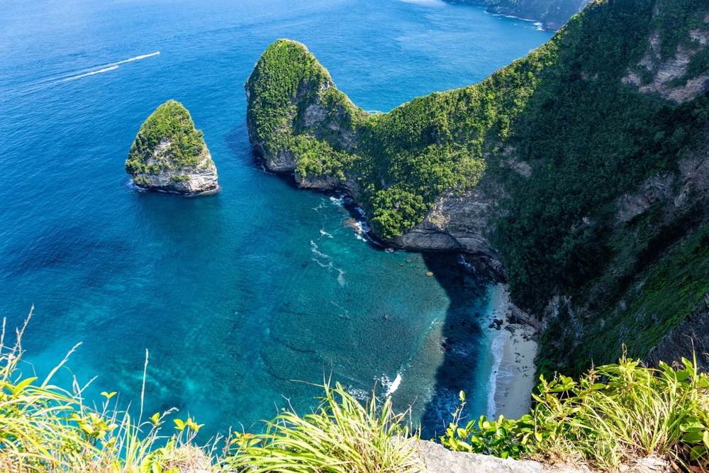 A falésia de Kelingking Beach, em Nusa Penida