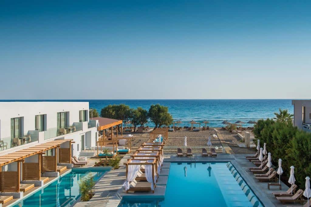 Fique à beira da praia em Heraklion
