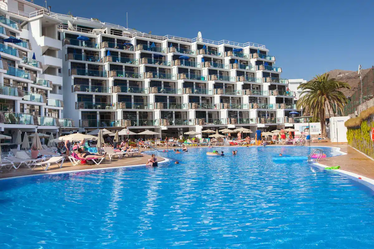 Grupotel Revoli, hotel barato e bom para famílias em Puerto Rico