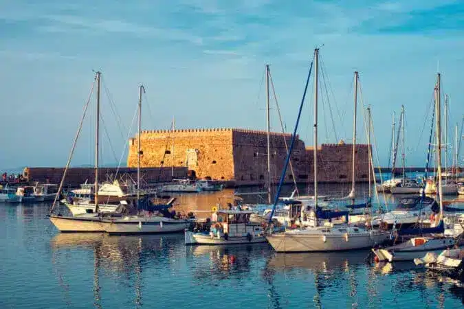 Heraklion, fique na maior cidade de Creta