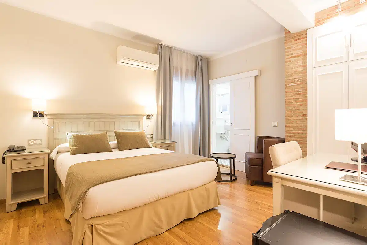 Hotel barato e limpo em La Malagueta