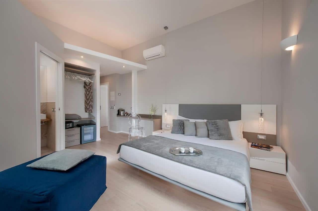 hotel colosseum corner em monti