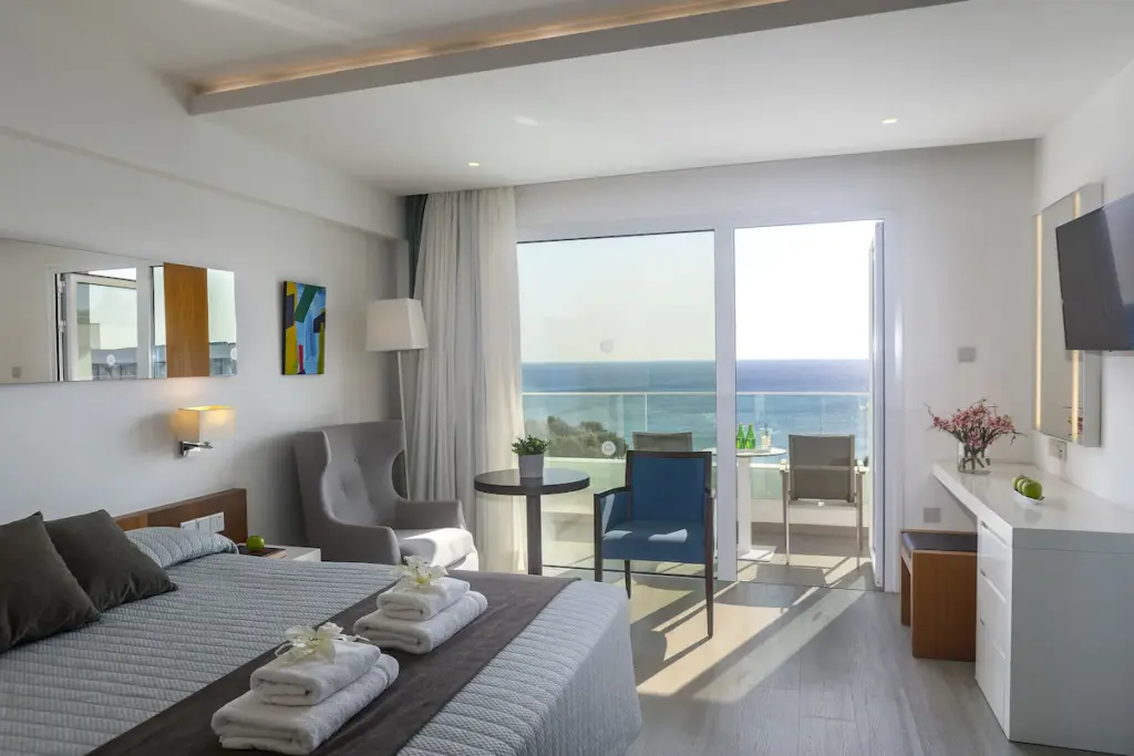 hotel com vista para o mar em ayia napa