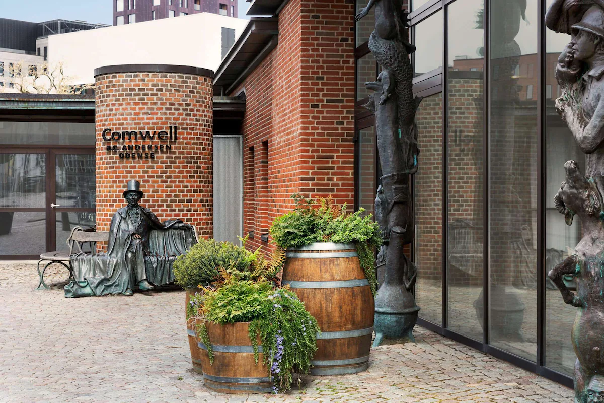 hotel comwell em odense perto da casa de hans christian andersen