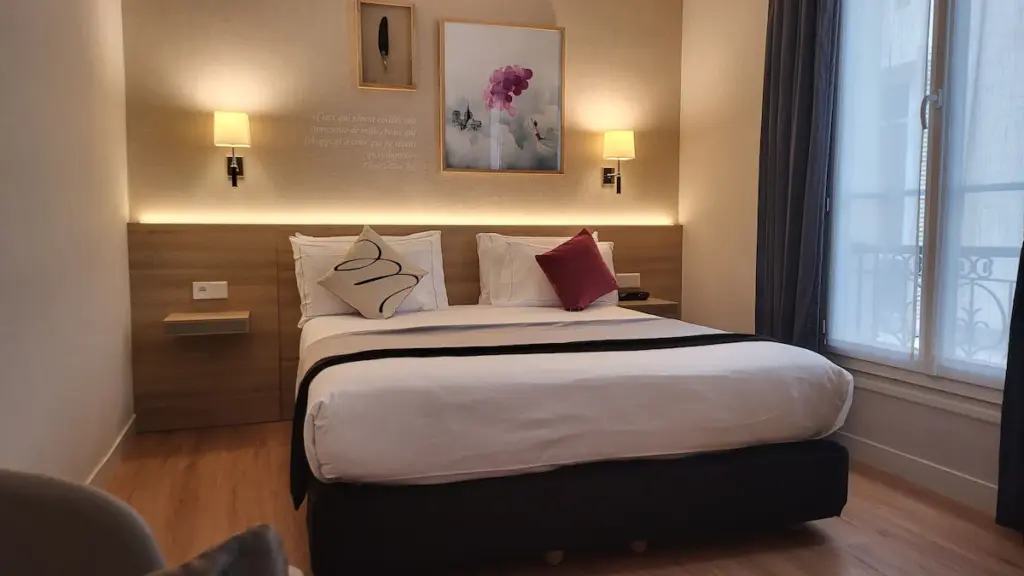 Hotel Magda Champs Elysées, hotel barato em Paris