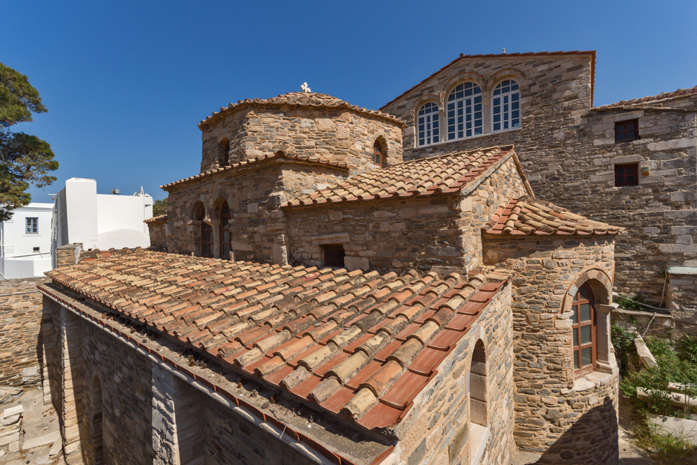 Igreja Panagia Ekatontapiliani em Parikia, Paros