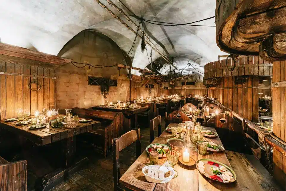 Jantar medieval em Praga