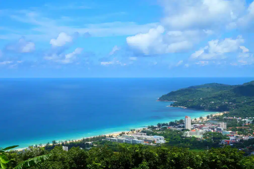 Karon Beach, melhor lugar para ficar em Phuket com a família