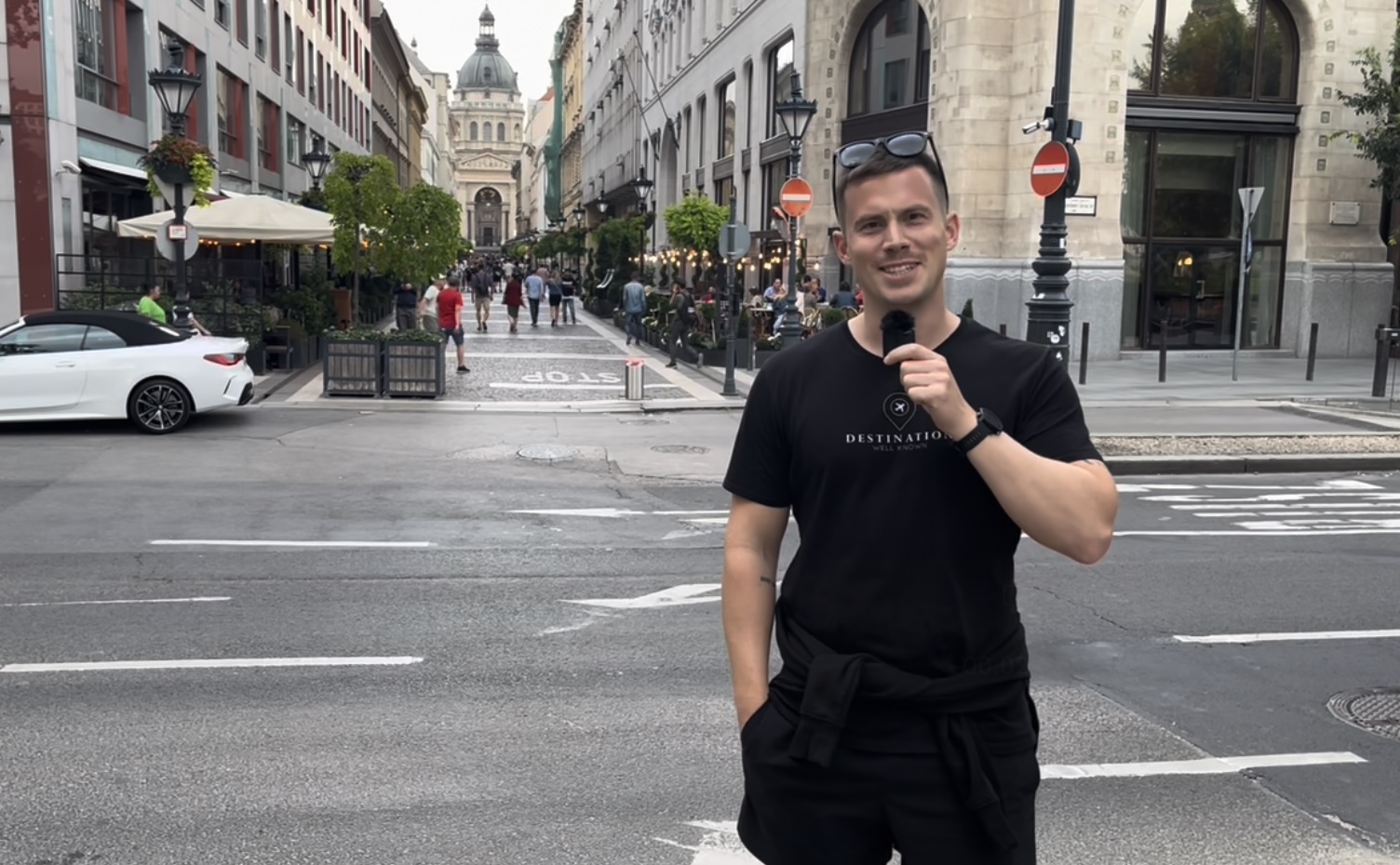 Kristoffer Føns, do Destination Well Known, no centro de Budapeste