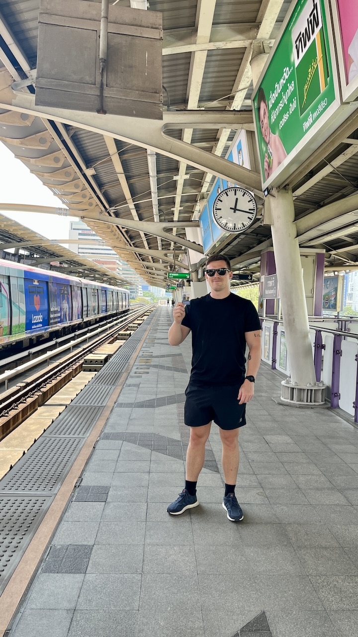 Kristoffer Føns em Bangkok