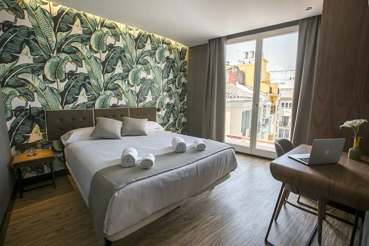 Malaga Premium Hotel, hospedagem barata no centro de Málaga
