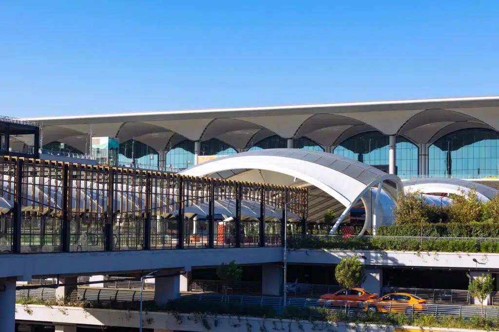 Metrô do aeroporto de Istambul