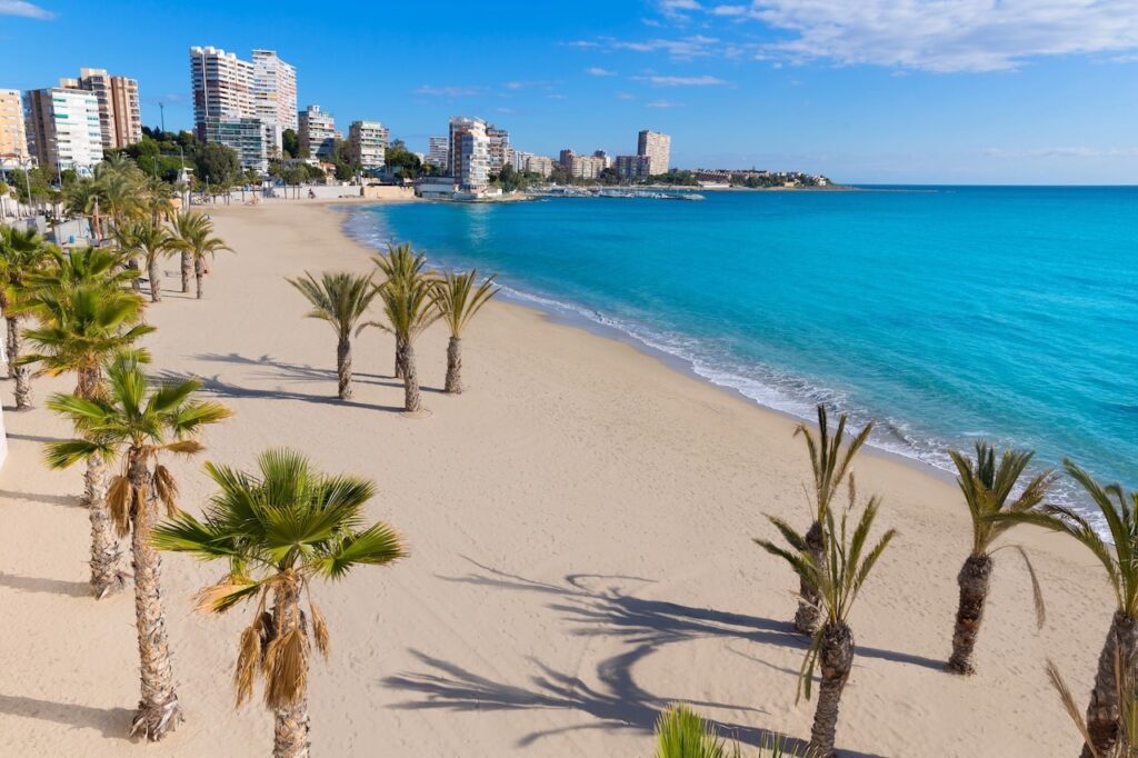 Onde ficar em Alicante? Os 3 melhores bairros para se hospedar