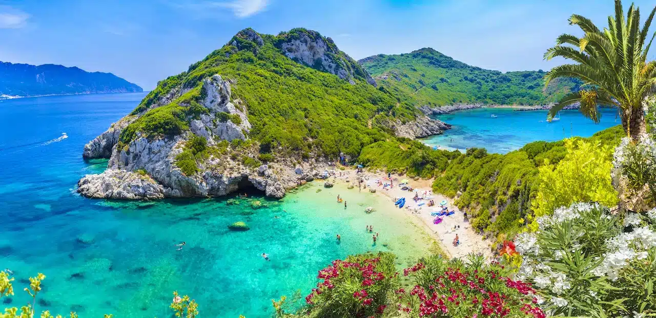Onde ficar em Corfu? As 6 melhores regiões para se hospedar