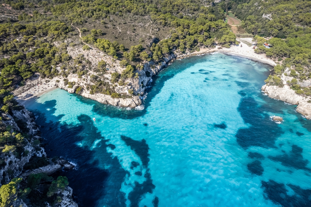 Onde ficar em Menorca? As 6 melhores regiões para se hospedar