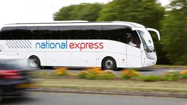 Ônibus National Express do aeroporto de Luton para Londres