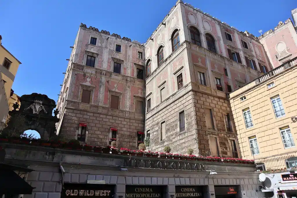 Palazzo Cellammare, em Chiaia