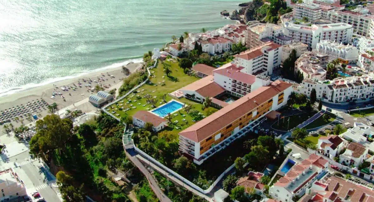 Parador de Nerja, hotel de luxo com piscina