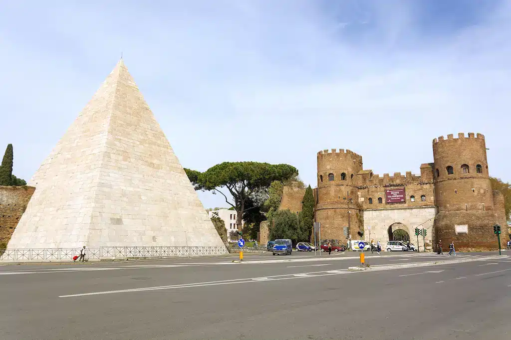 Pirâmide de Testaccio