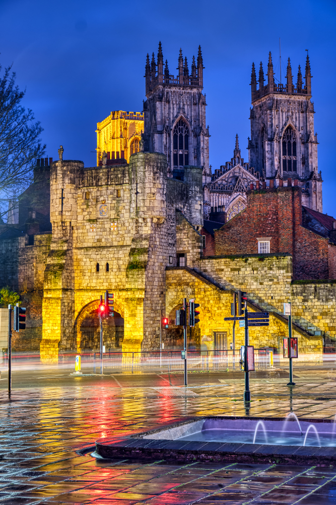 O portão Bootham Bar com a York Minster ao fundo