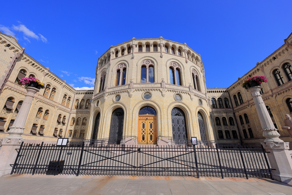 O prédio do Parlamento (Storting) em Oslo