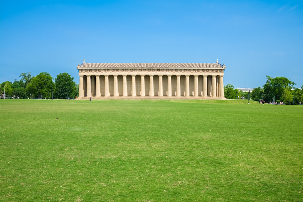 A réplica do Partenon no Centennial Park, em Nashville