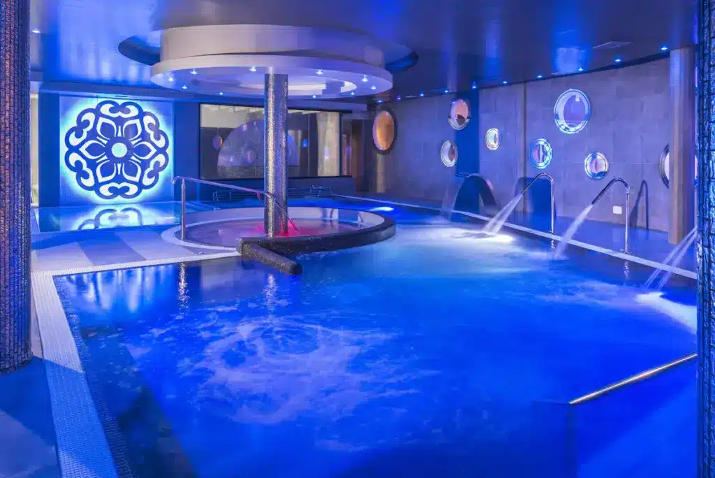 Spa coberto do Atlantic Mirage Suites & SPA