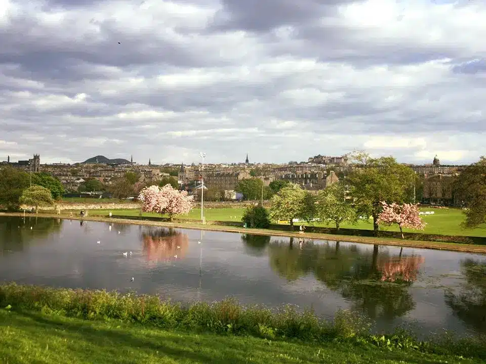Stockbridge, bairro popular em Edimburgo