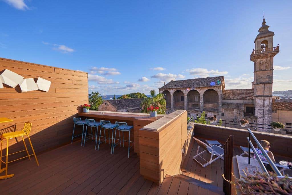 Terraço na cobertura do Santa Clara Urban Hotel & Spa