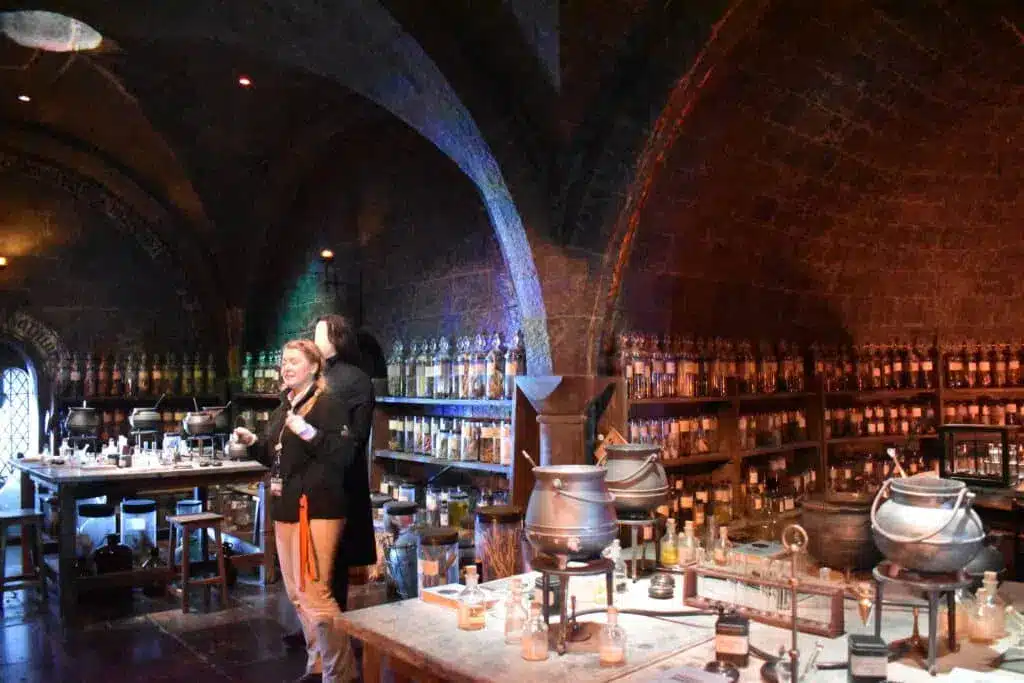 Tour guiado no Estúdio Harry Potter, guia turístico