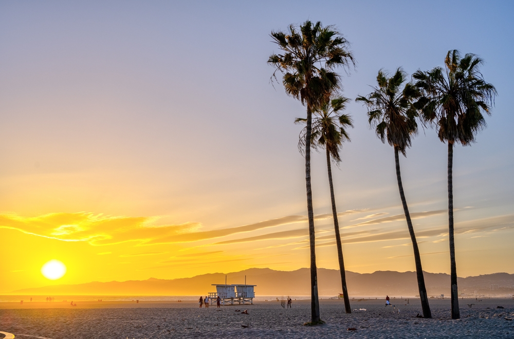 Venice Beach, em Los Angeles, pouco antes do pôr do sol