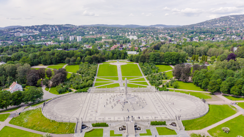 Vista aérea do Vigelandsparken, no Frognerparken, em Oslo