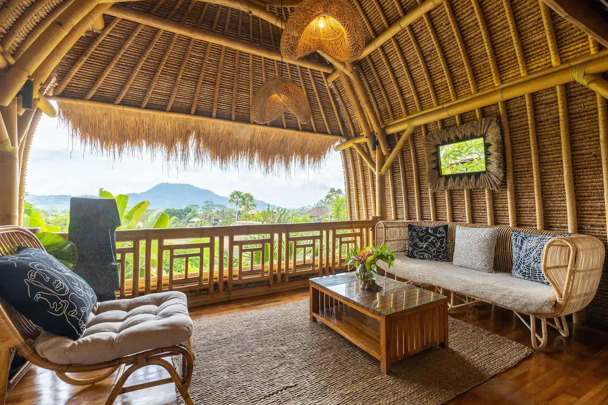 Vista do quarto no Samanvaya Luxury Resort & Spa
