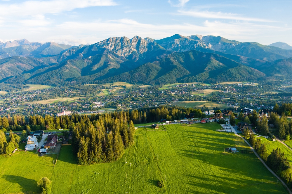 Zakopane aos pés dos Montes Tatra vista de Gubałówka